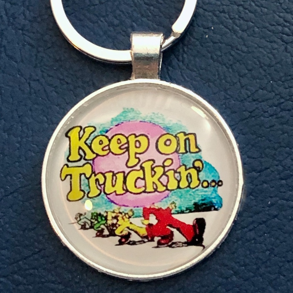 GRATEFUL DEAD Keep On Trucking Keychain | BUYITWHENFOUND Custom Made